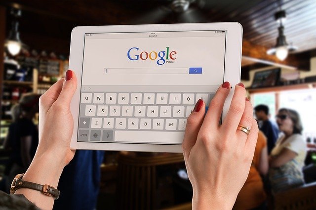 Google agrees news content deals with Italian publishers