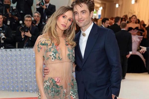 Suki Waterhouse Affirms Pregnancy, Anticipating First Child with Robert Pattinson
