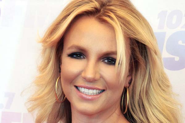 Britney Spears Expresses Nostalgia for Her 'Beautiful' Family 'We All Have Issues'
